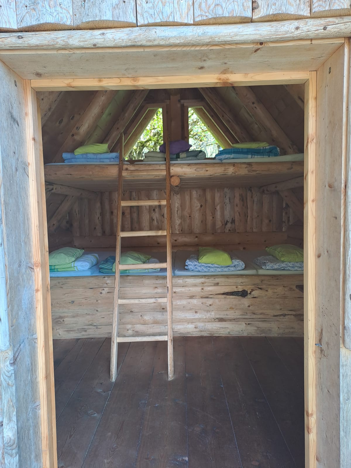 Essbereich in der Hütte